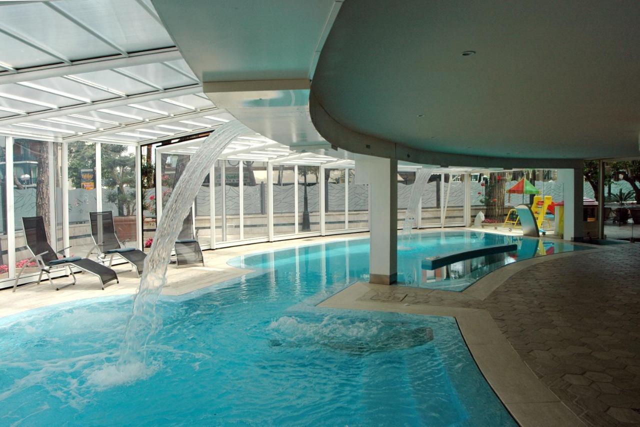 Hotel Globus, Sure Hotel Collection By Best Western Морской Милан Экстерьер фото